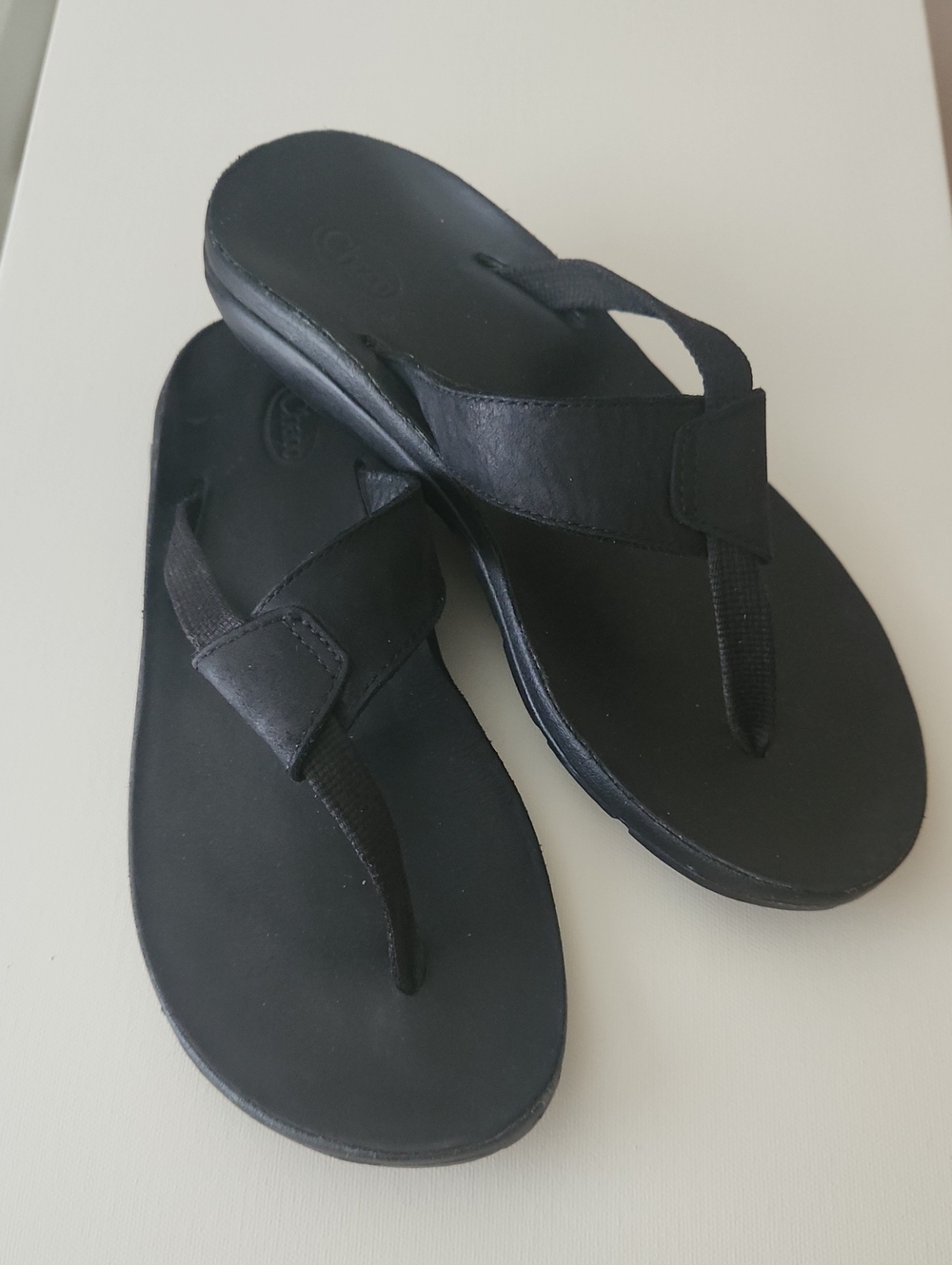Chaco Leather Thong Flip Flop Sandals